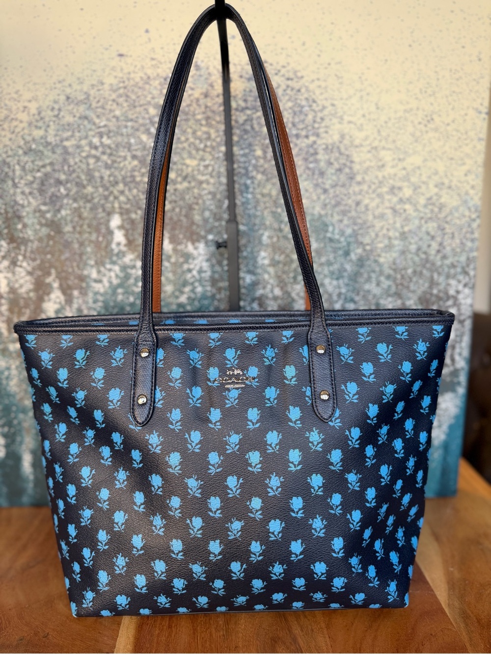 Coach 2010’s Dark Academia Bennett Badlands Floral Tote Bag (VGUC) - Picture 3 of 16